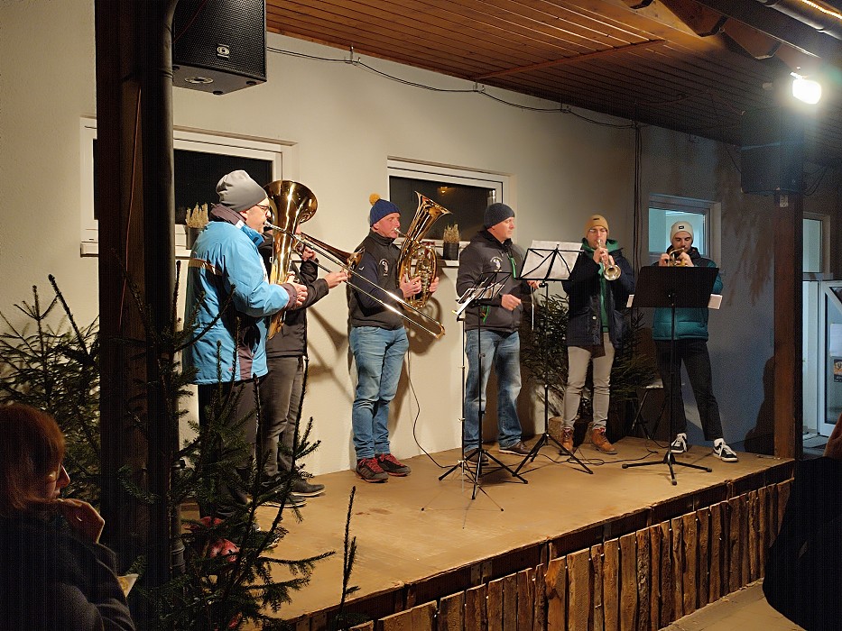 Weihnachtsmarkt in Wombach