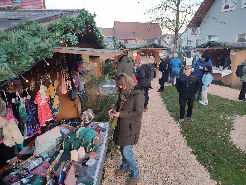 Weihnachtsmarkt in Wombach