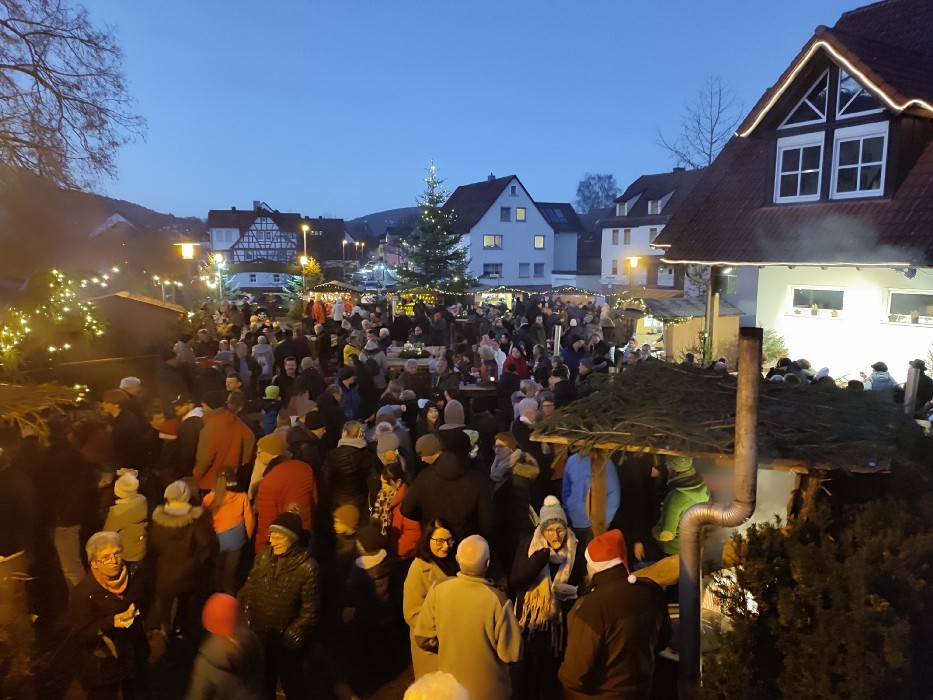 Weihnachtsmarkt in Wombach