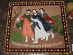 Prachtvoller Altar zum Erntedankfest, Bild in Großdarstellung
